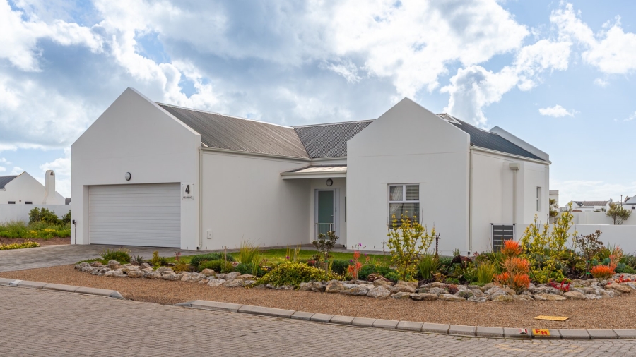3 Bedroom Property for Sale in Laaiplek Western Cape